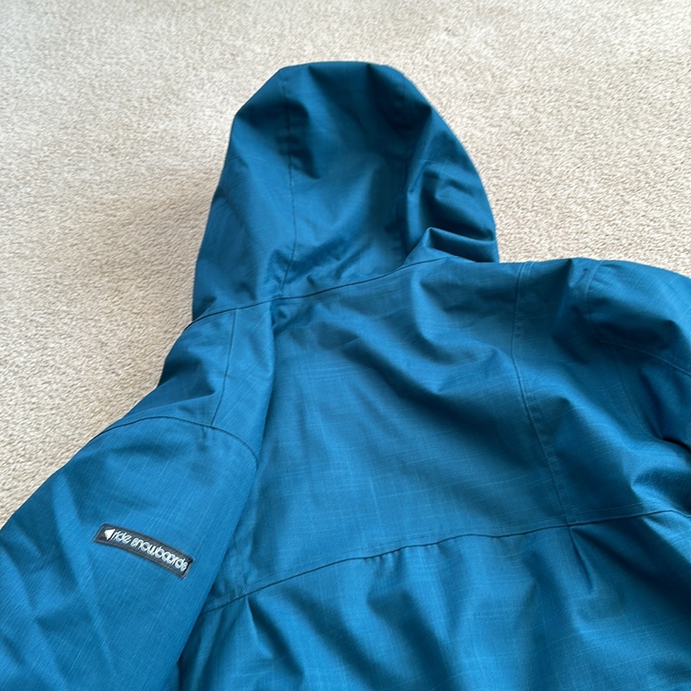 Ride snowboards jacket - Picture 13 of 16